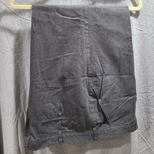 Bundle of men's casual dress pants